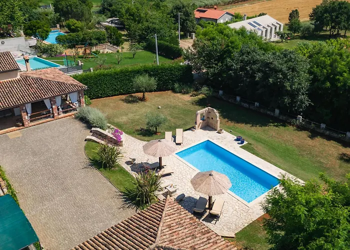 Valy By Interhome * Poreč