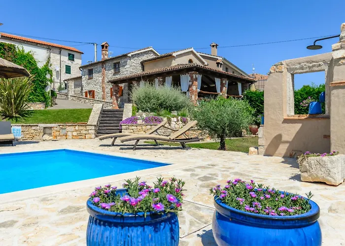 Semesterbostad Valy By Interhome Poreč